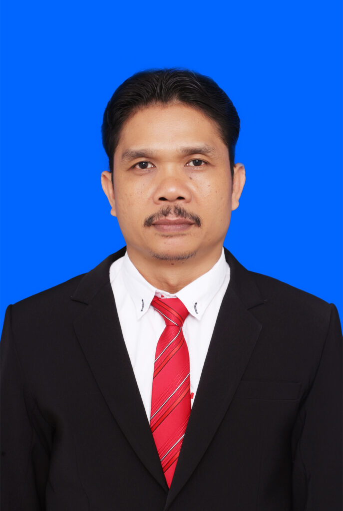 Dr. Mufti Khakim, S.H., M.H.
