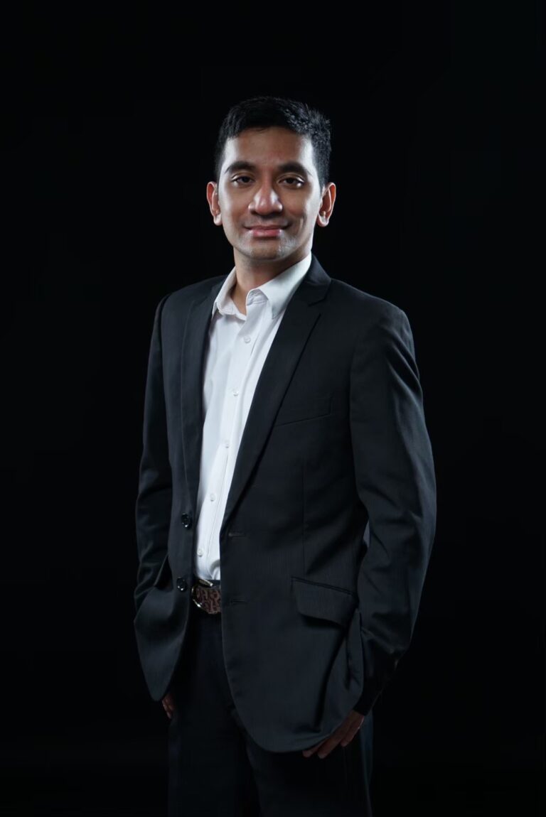 DR. SYARIF SADDAM RIVANIE, SH., MH