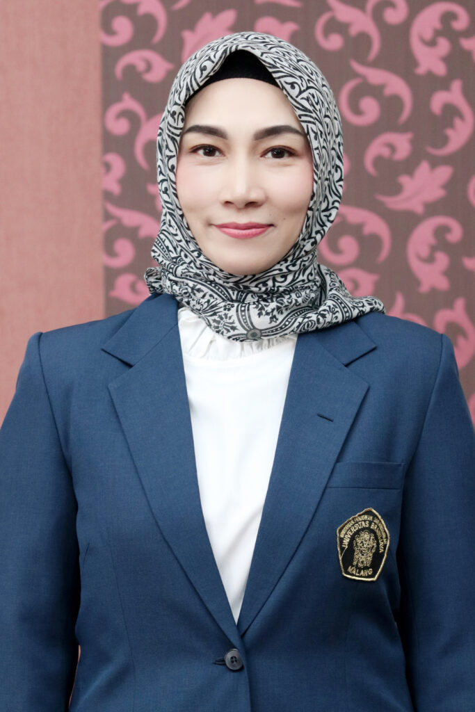Dr. Nurini Aprilianda, SH.MHum.