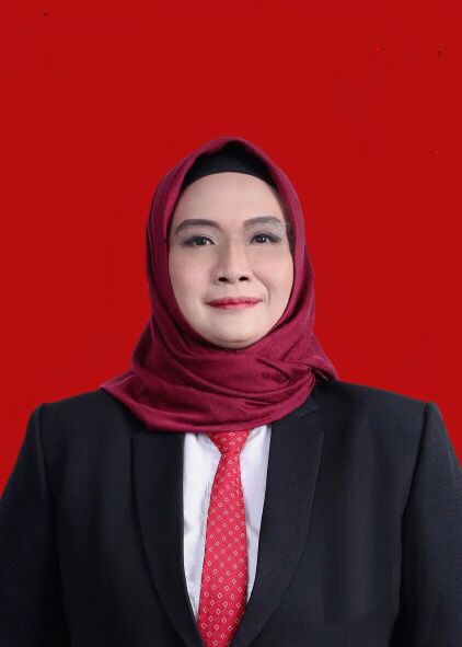 Dr. Ella Silvia, S.H., M.H.